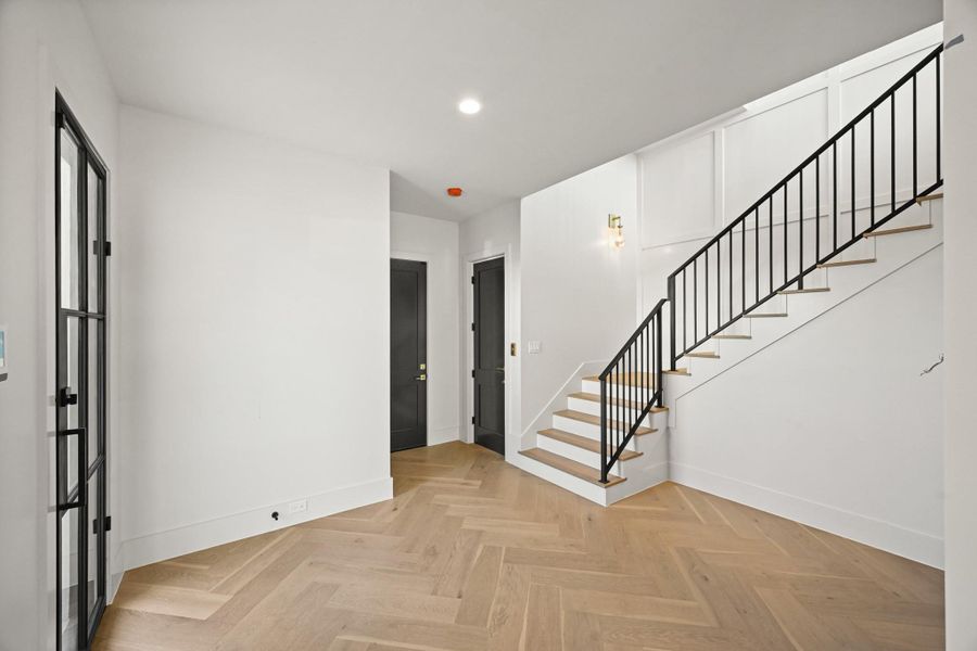 Spacious, unfurnished interior of a new home in , Sugar Land (Image 16). Spacious, unfurnished interior of a new home in , Sugar Land (Image 16).
