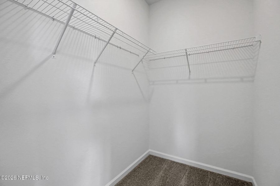 Spacious, unfurnished interior of a new home in Amberly, Green Cove Springs (Image 33).