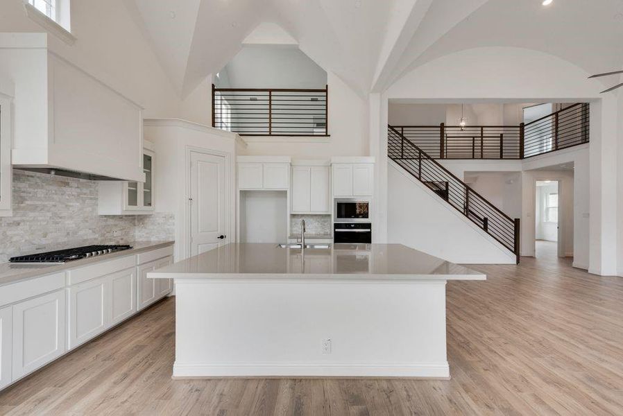 Furnished interior view inside a new home in Cedar Ridge Estates, Grand Prairie (Image 6). Furnished interior view inside a new home in Cedar Ridge Estates, Grand Prairie (Image 6).