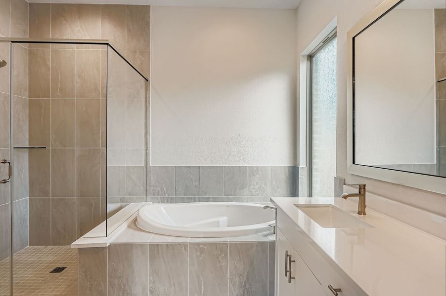 Furnished interior view inside a new home in 6 Creeks, Kyle (Image 5).