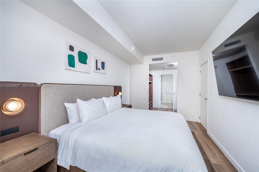 Furnished interior view inside a new home in Domus Brickell Park, Miami (Image 24).