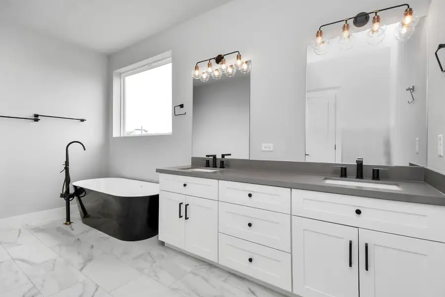 Image 29 of a home in . Image 29 of a home in .