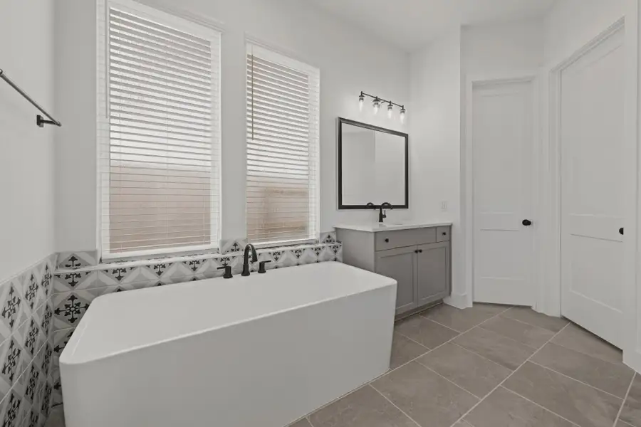 Representative furnished interior of a home built from the Brentwood by Chesmar Homes in Briarley, Montgomery (Image 9). Representative furnished interior of a home built from the Brentwood by Chesmar Homes in Briarley, Montgomery (Image 9).