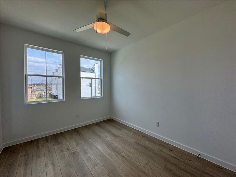 Spacious, unfurnished interior of a new home in , Houston (Image 4).