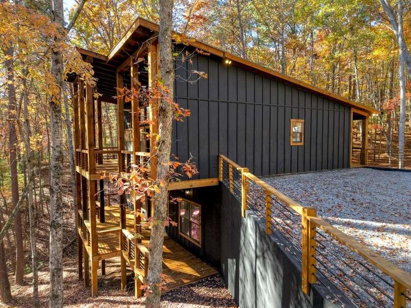 Image 29 of a home in .