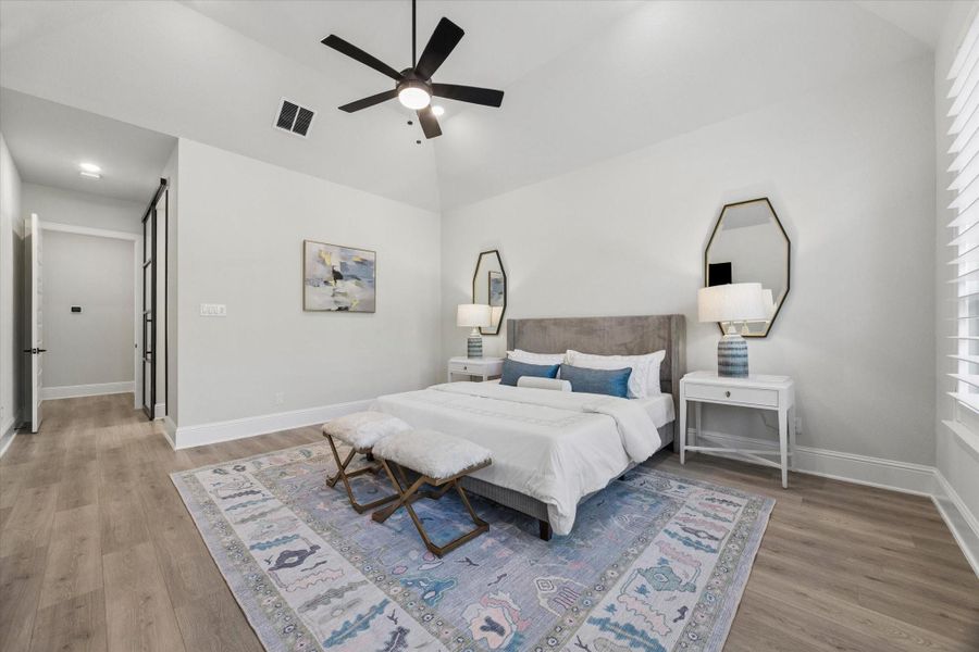 Furnished interior view inside a new home in , Fulshear (Image 12).