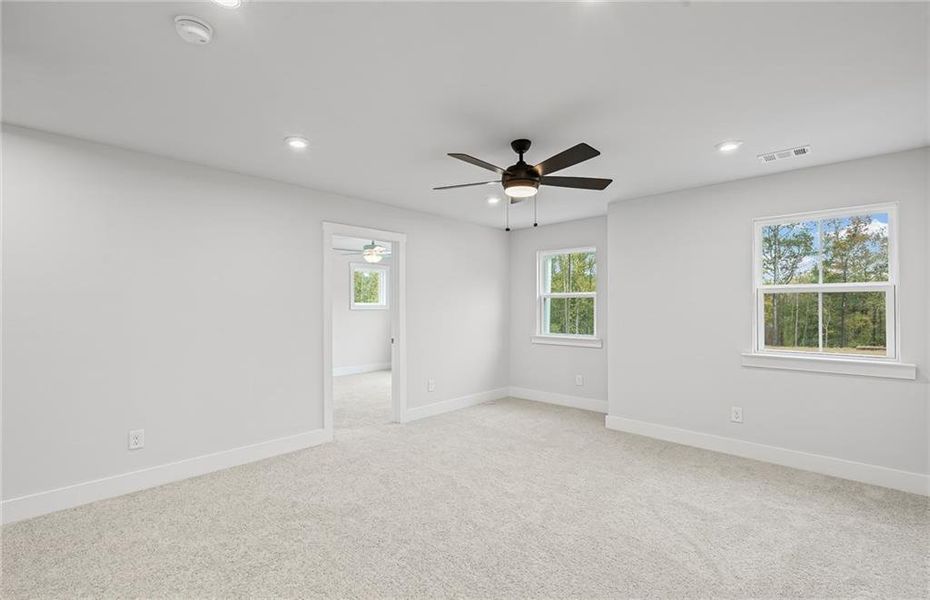Spacious, unfurnished interior of a new home in Oakwood, Cumming (Image 21).