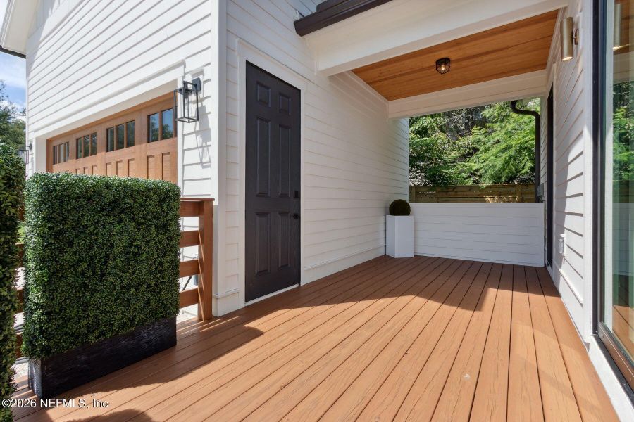 Exterior details and patio area of a home in , Fernandina Beach (Image 4).