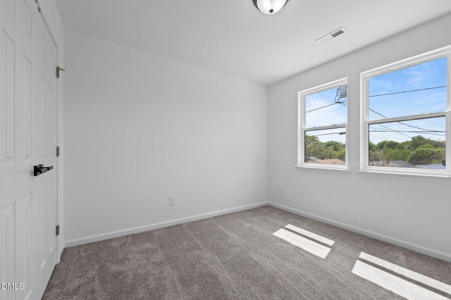 28-web-or-mls-_1237189