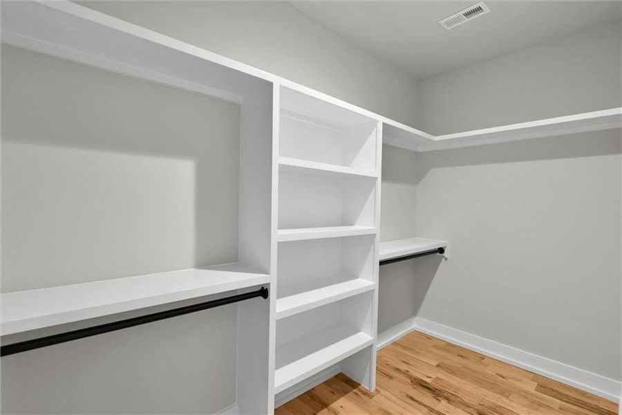 Image 42 of a home in .