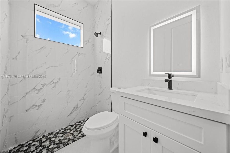 Furnished interior view inside a new home in , Lehigh Acres (Image 9). Furnished interior view inside a new home in , Lehigh Acres (Image 9).