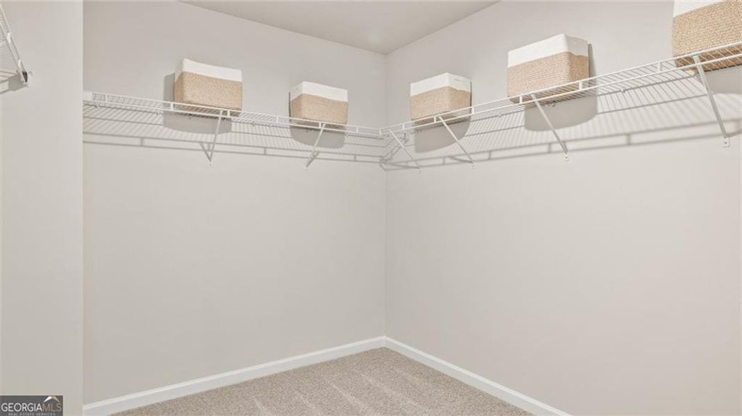 Spacious, unfurnished interior of a new home in Echo Glen, Stockbridge (Image 22).