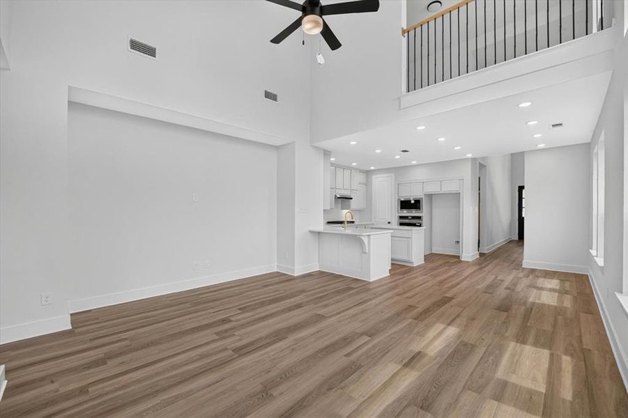 Spacious, unfurnished interior of a new home in Heritage Ranch, Sherman (Image 16). Spacious, unfurnished interior of a new home in Heritage Ranch, Sherman (Image 16).