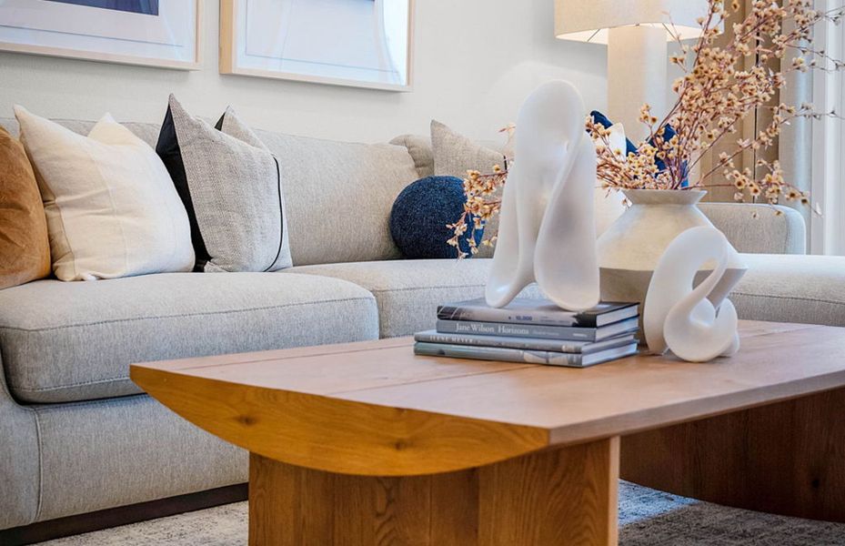 Representative interior finishes for a home built from the Hallmark by Del Webb in Del Webb Austin at Lost Pines, Bastrop (Image 22).