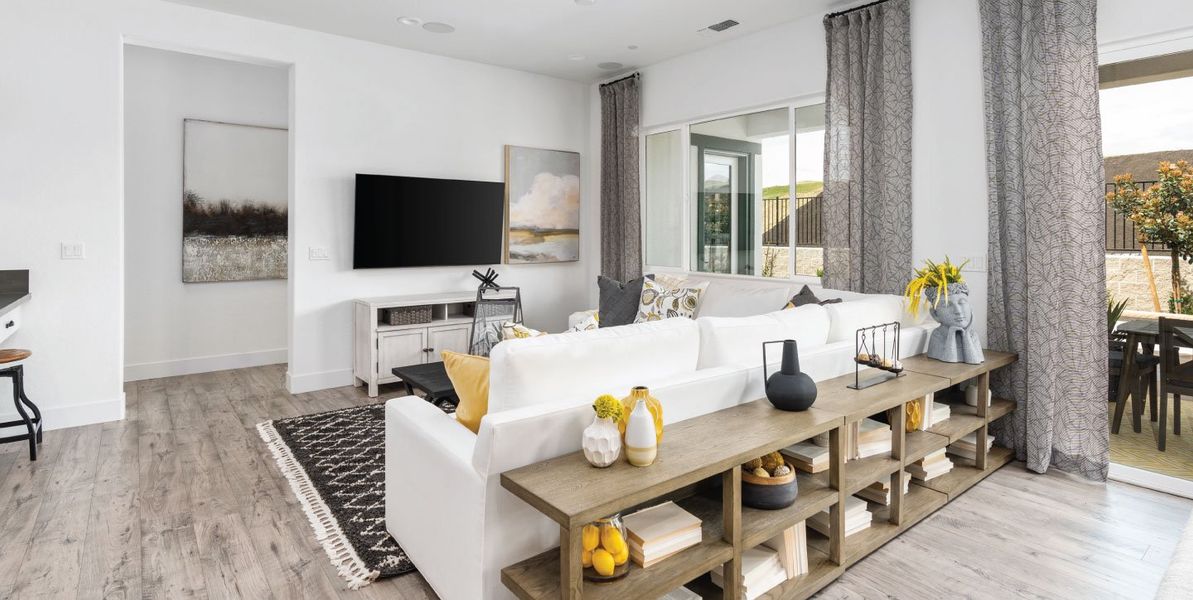 1440x724 Sunset-Iris Great-Room 1440x724 Sunset-Iris Great-Room