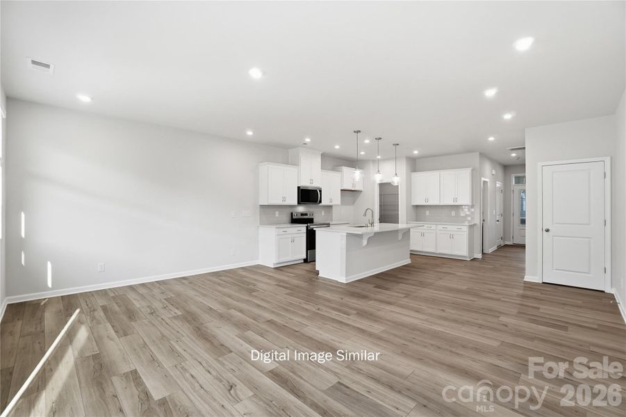 Spacious, unfurnished interior of a new home in Bailey Run, Charlotte (Image 11).