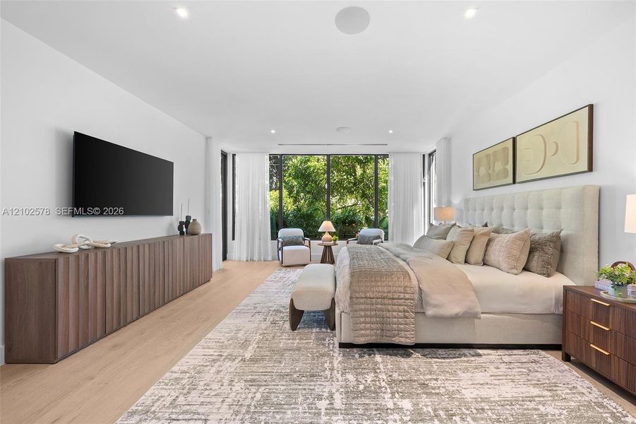 Furnished interior view inside a new home in , Miami (Image 59).