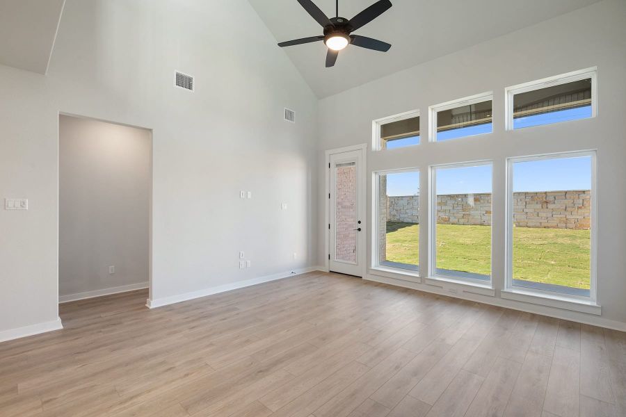 Spacious, unfurnished interior of a new home in Flora, Hutto (Image 31).