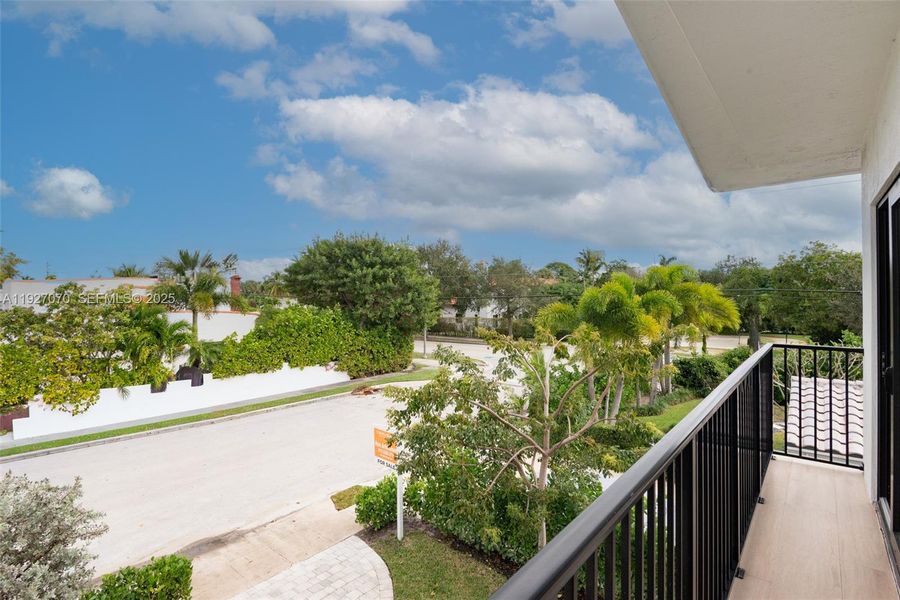 Master Bedroom #2 Balcony Master Bedroom #2 Balcony