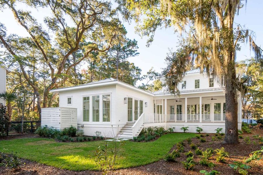 Exterior details and patio area of a home in , Johns Island (Image 26).