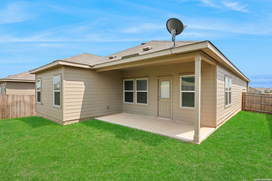 Exterior details and patio area of a home in Hidden Trails, Bulverde (Image 22).