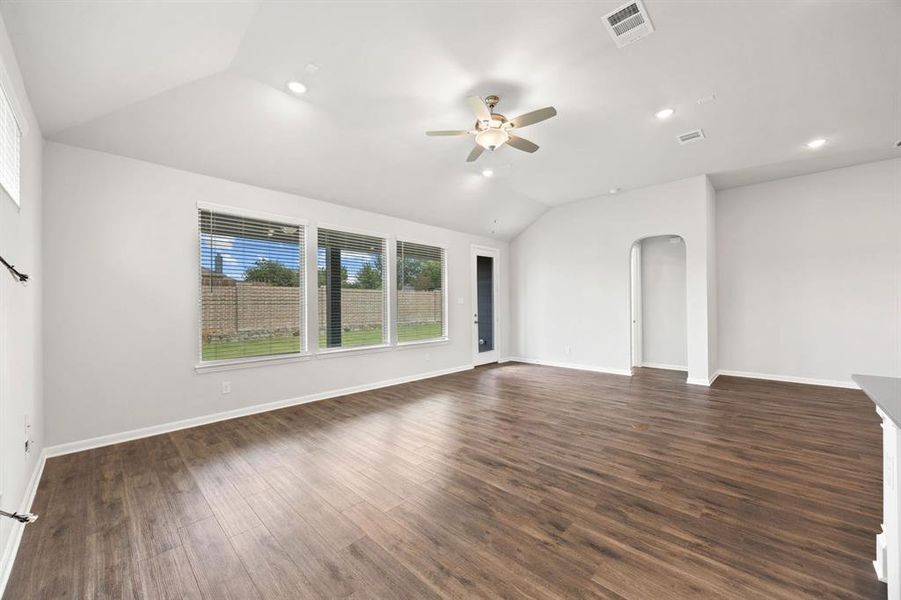 15-web-or-mls-1417-red-clover-ave 15-web-or-mls-1417-red-clover-ave