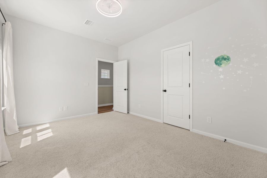 Spacious, unfurnished interior of a new home in , Summerville (Image 30). Spacious, unfurnished interior of a new home in , Summerville (Image 30).