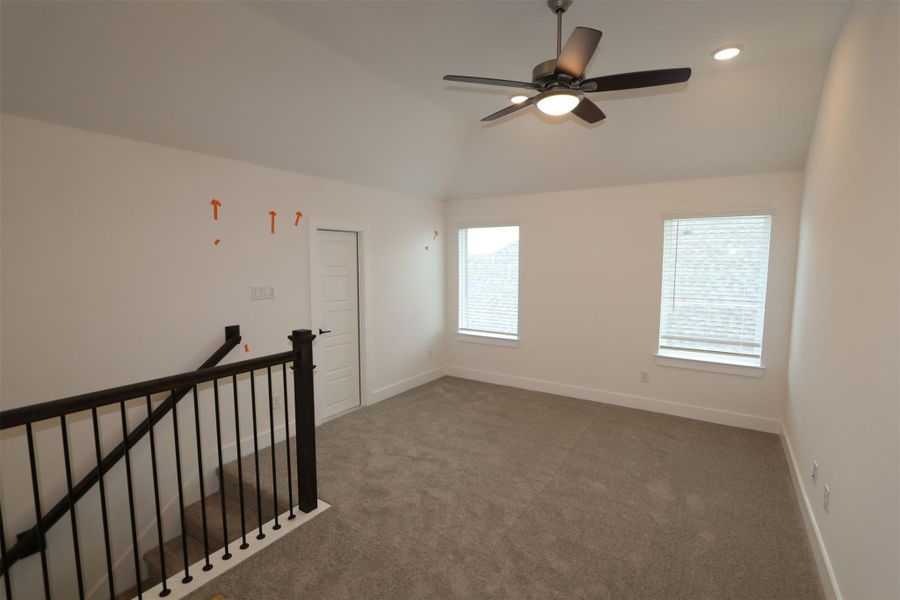 Spacious, unfurnished interior of a new home in Lago Mar, Santa Fe (Image 17).