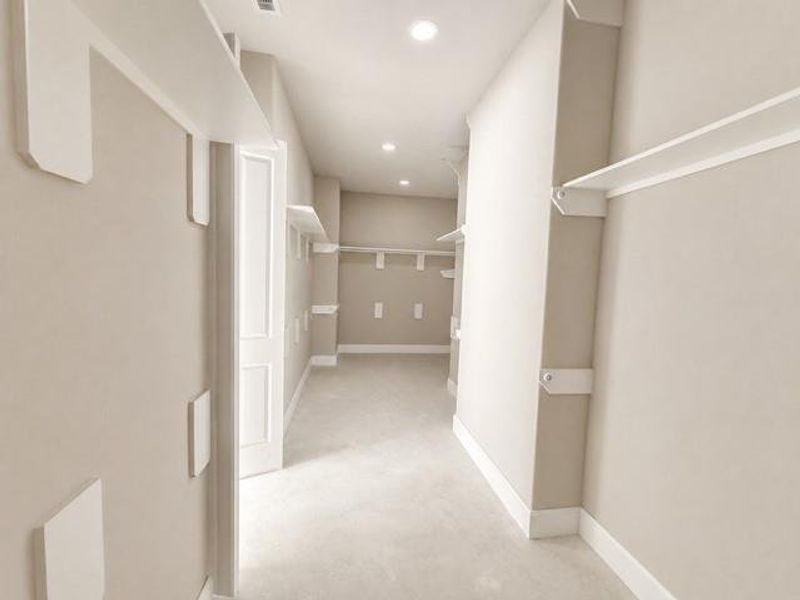 Spacious, unfurnished interior of a new home in , Spring (Image 13).
