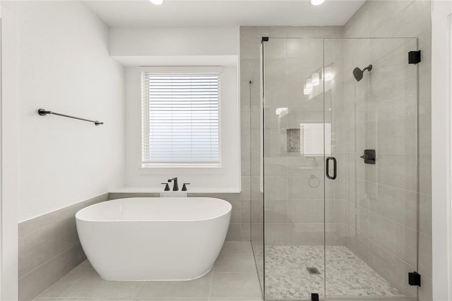 09. 9084 Eureka - Bath (2)