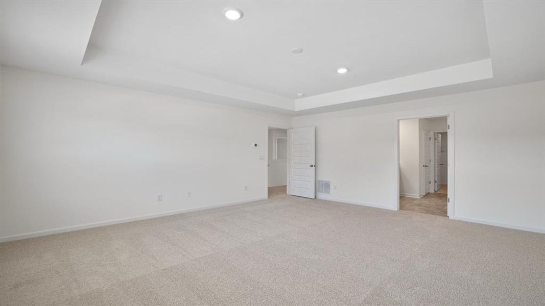 Spacious, unfurnished interior of a new home in Teamon Pointe, Griffin (Image 12).