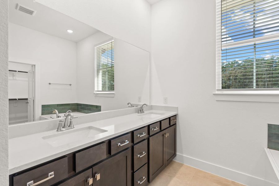 REPRESENTATIVE OF FLOOR PLAN ONLY