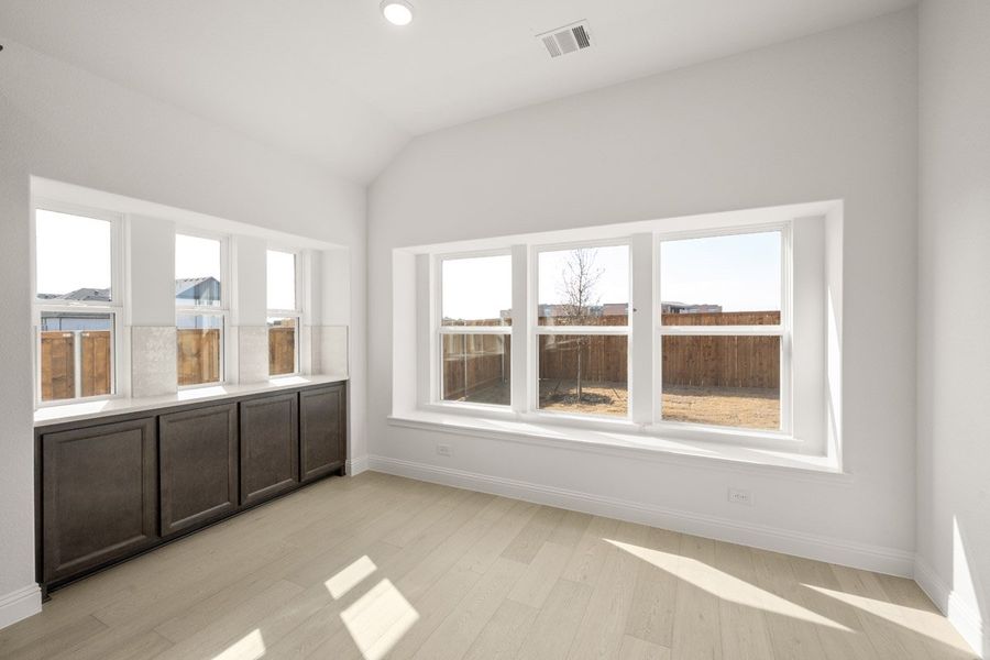 Image 28 representing the Sandstone II by Pacesetter Homes in Timberbrook, Justin, TX.