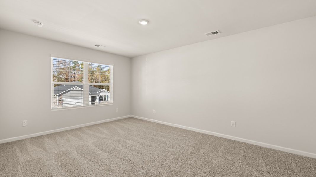 Representative unfurnished interior of a home built from the Plan by D.R. Horton in WillowBrook, Winder (Image 14).