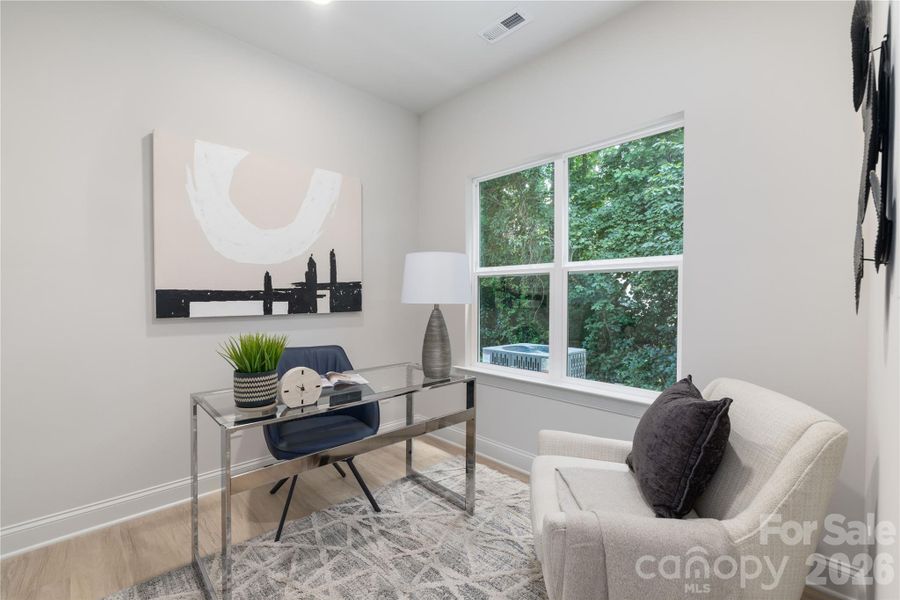 Office (or 4th bedroom) on main