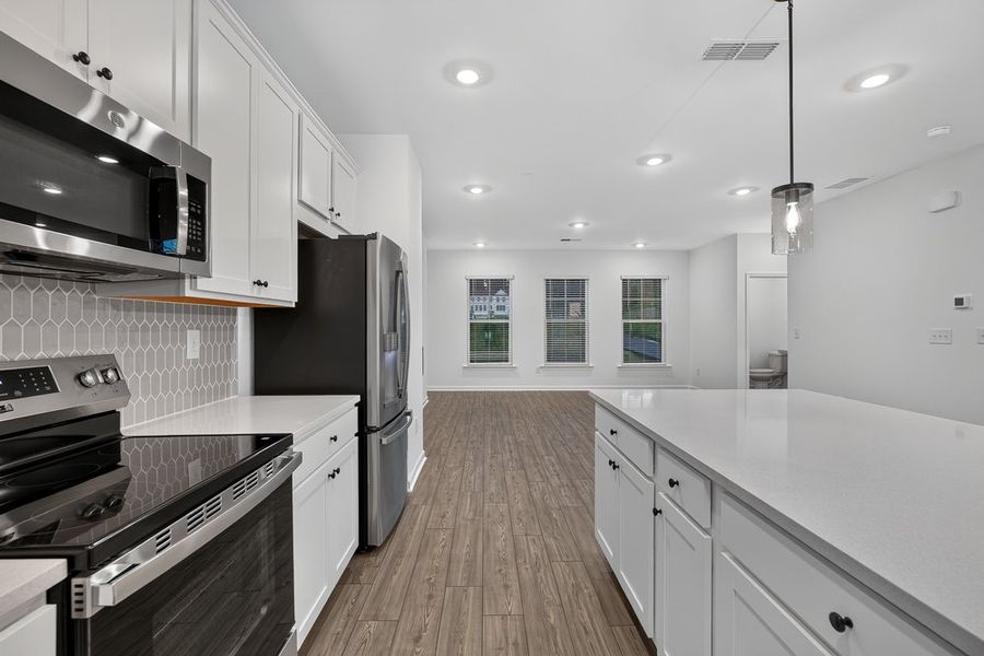 Furnished interior view inside a new home in Rosewood Farm, Lawrenceville (Image 13).
