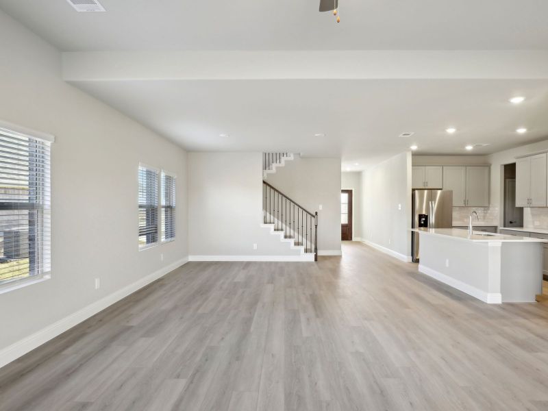 The Woodside floorplan with the Fresh interior package.