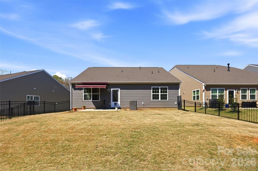 Exterior details and patio area of a home in , Fort Mill (Image 4).