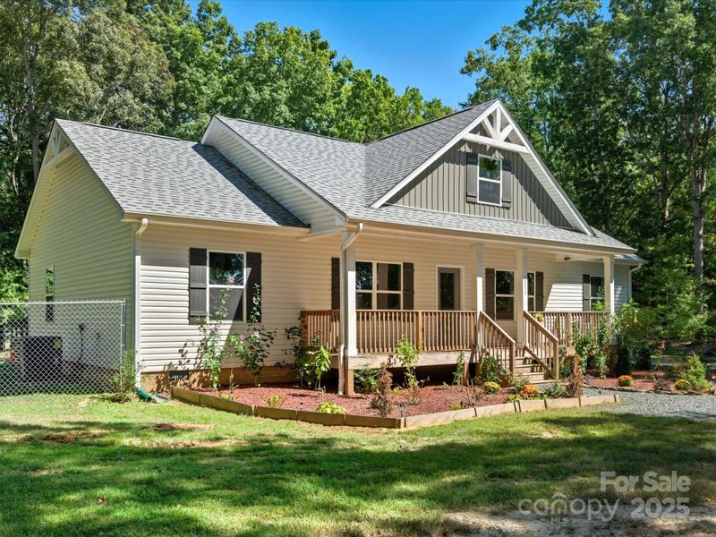 Image 27 of a home in .