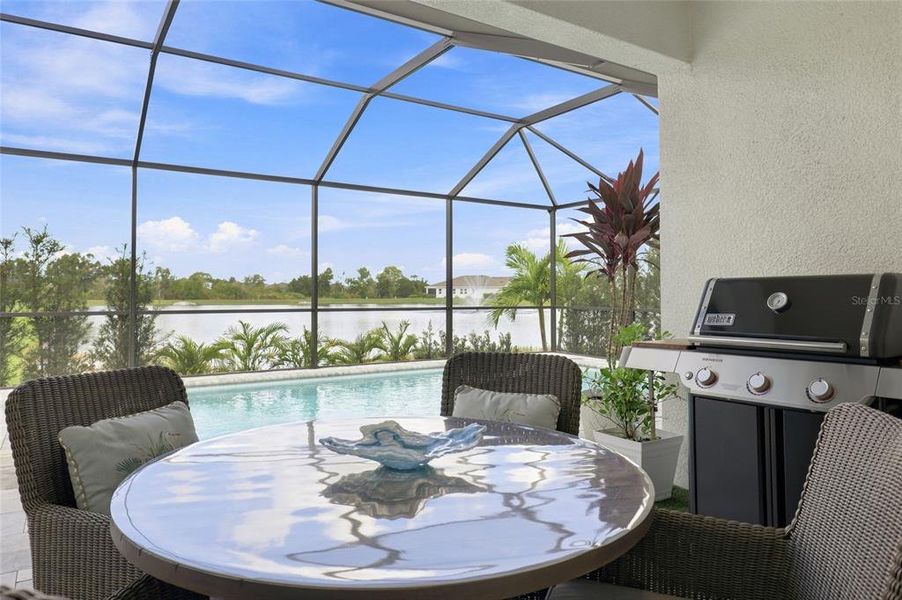 Exterior details and patio area of a home in , Lakewood Ranch (Image 4).