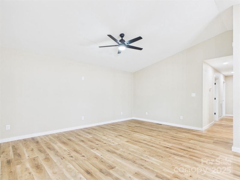 Spacious, unfurnished interior of a new home in , Valdese (Image 19). Spacious, unfurnished interior of a new home in , Valdese (Image 19).