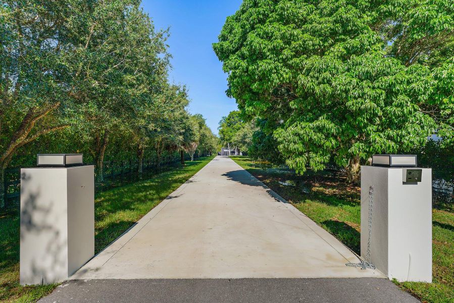 032-8309SERiversEdgeSt-Jupiter-SMALL 032-8309SERiversEdgeSt-Jupiter-SMALL