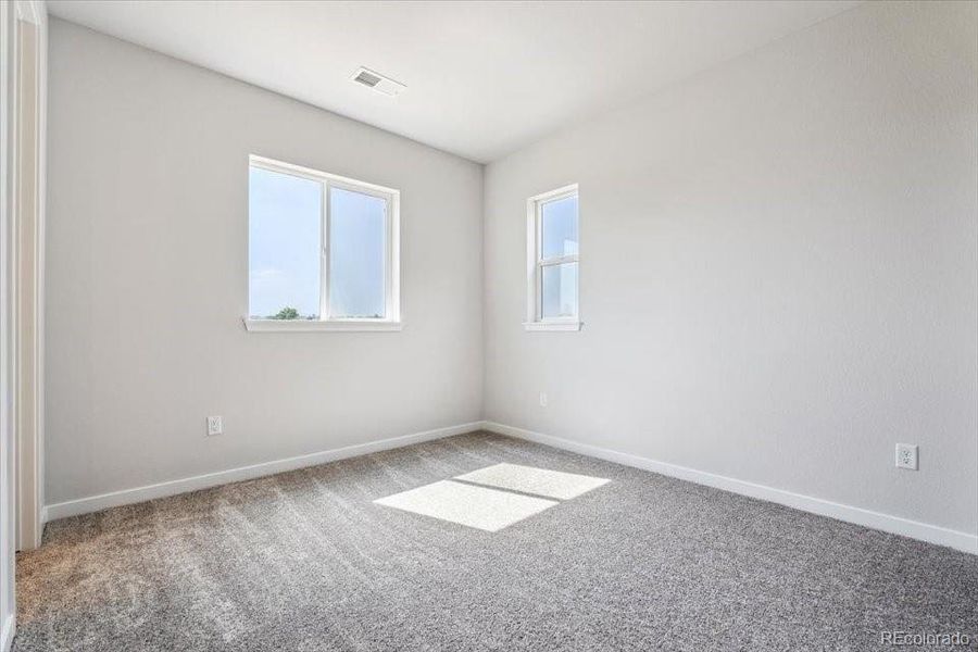 Spacious, unfurnished interior of a new home in Prestige Collection at Parkdale Commons, Lafayette (Image 16).