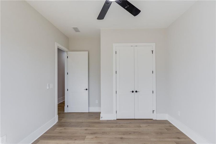 Spacious, unfurnished interior of a new home in , Jefferson (Image 25).