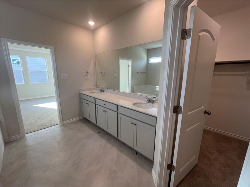 Furnished interior view inside a new home in Lariat, Liberty Hill (Image 14).