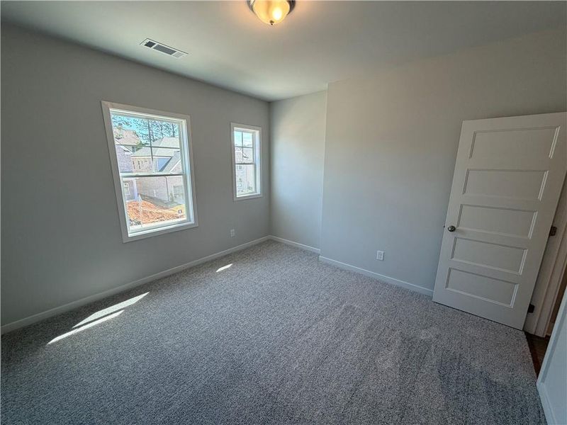 Spacious, unfurnished interior of a new home in Pinecrest Ridge, Dacula (Image 30).