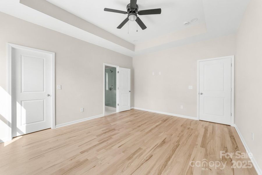 Spacious, unfurnished interior of a new home in , Cherryville (Image 29).