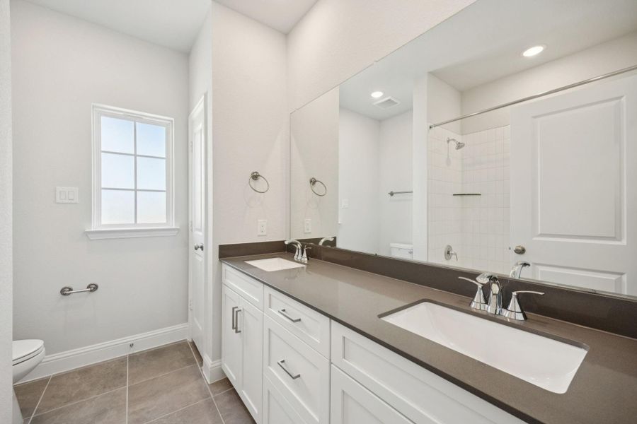 Furnished interior view inside a new home in Saint Tropez, Houston (Image 15). Furnished interior view inside a new home in Saint Tropez, Houston (Image 15).