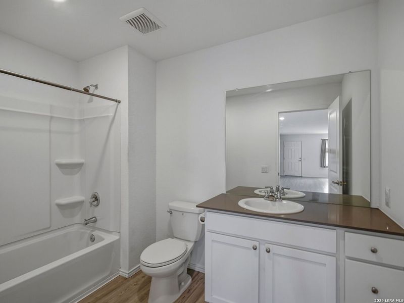 Furnished interior view inside a new home in Mission del Lago, San Antonio (Image 5).