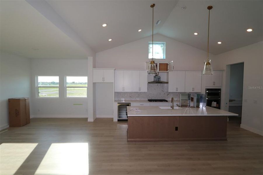 Furnished interior view inside a new home in Palmera Wellen Park - Classic Series, Venice (Image 4).